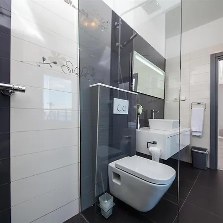 Geminus 2 Luxury In Makarska, Private Pool *