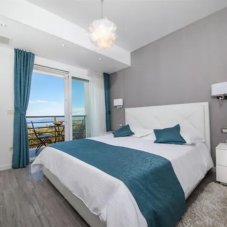 Geminus 2 Luxury In Makarska, Private Pool *